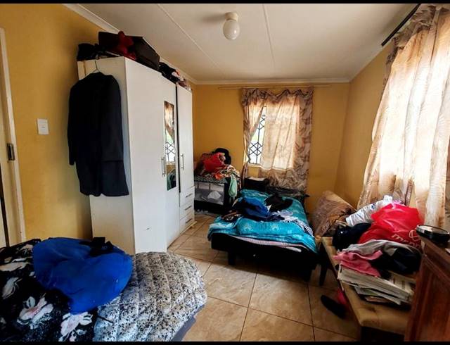 3 BEDROOM HOUSE FOR SALE IN PROTEA GLEN